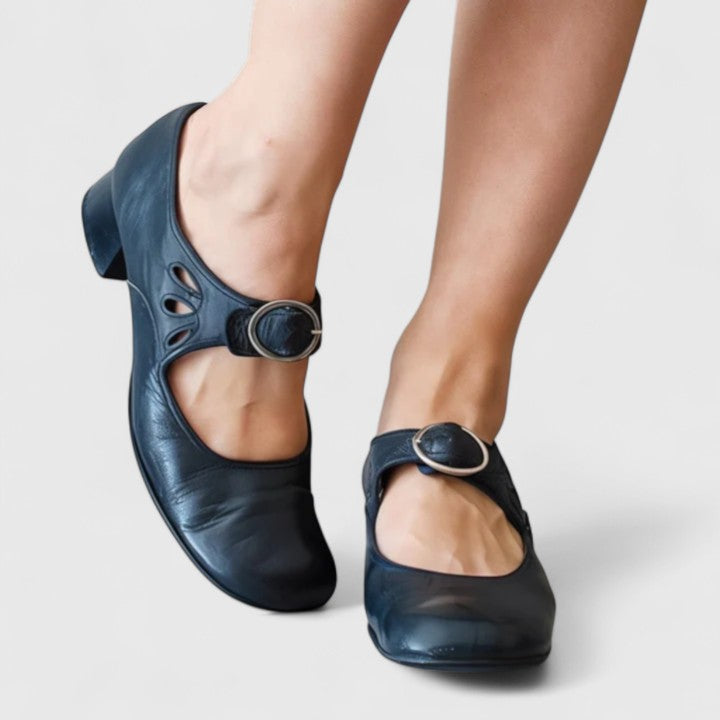 Celina – ażurowe buty Mary Jane, granatowe