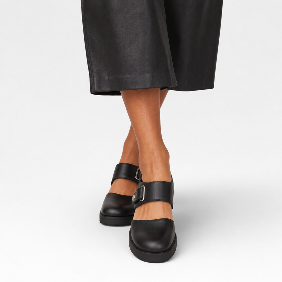 Valeria | Elegant Slip-On Shoe