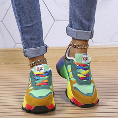 Tamara – wygodne kolorowe sneakersy z szerokim noskiem
